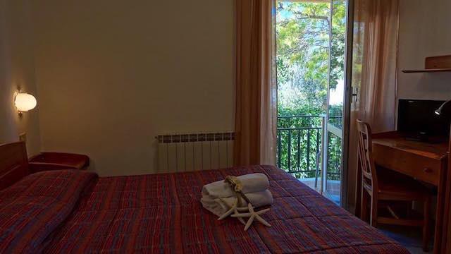 Hotel Rosita フィナーレ・リーグレ エクステリア 写真